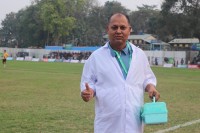 गोल्डकपमा हजारौँ दर्शकको हुटिङमा हरि.....
