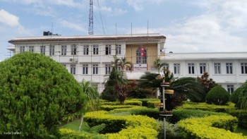 जाडो बढेपछि मेचीनगरका विद्यालय ३ दिन बन्द