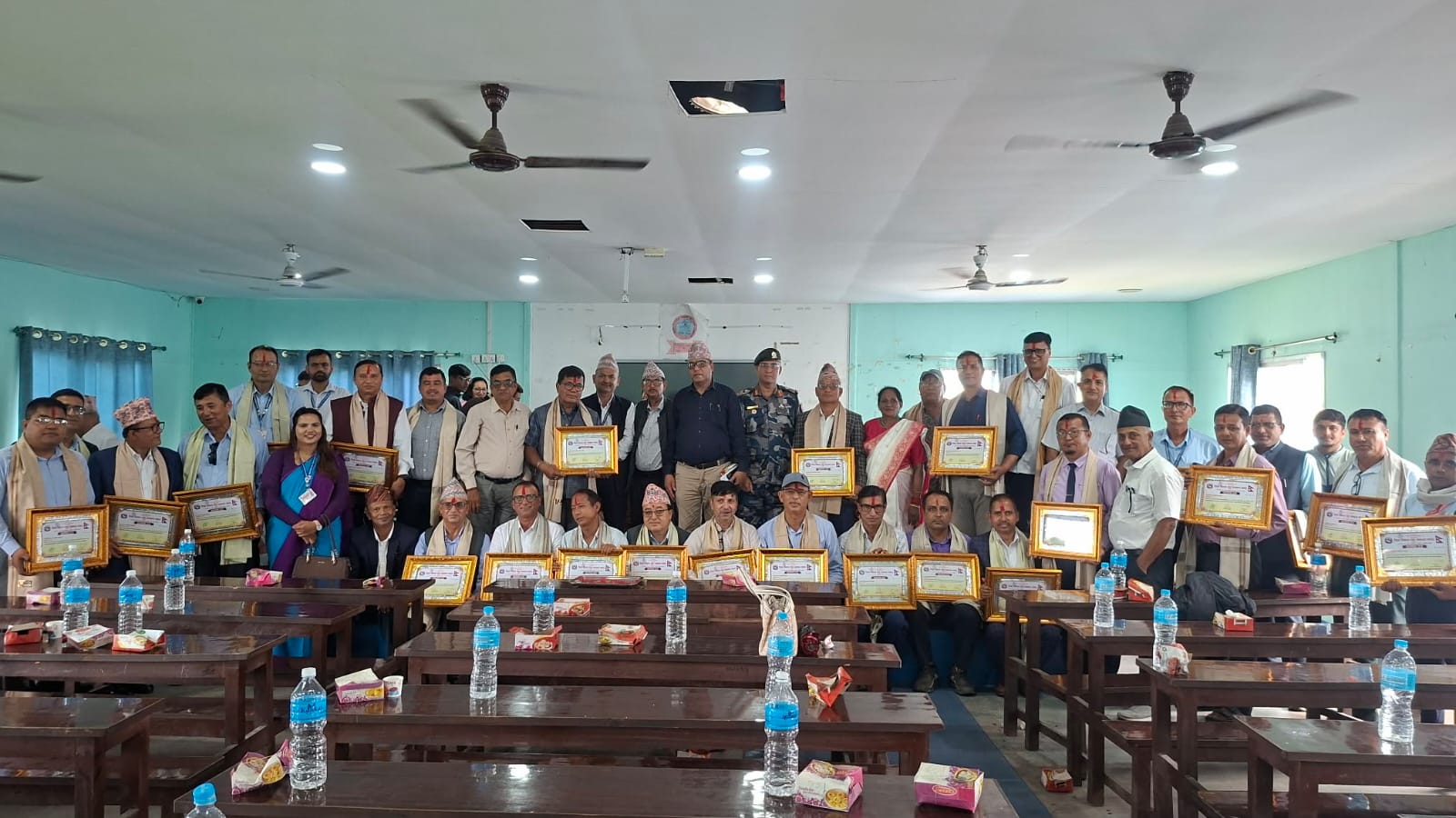 ४ जिपीए ल्याउने झापाका ३८ विद्यालय सम्मानित
